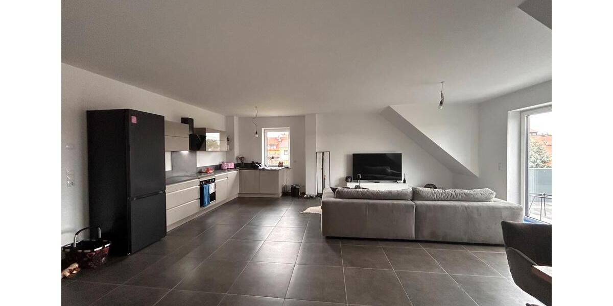 Dachgeschoßwohnung Monsheim - 2 Zimmer, 81 m&sup2;, 1.140&euro; | Angebot:25337530