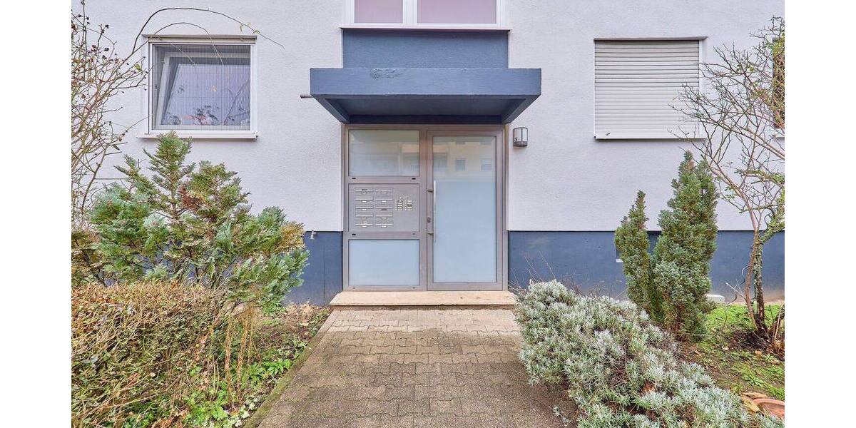 Etagenwohnung Schwetzingen - 3 Zimmer, 76 m&sup2;, 990&euro; | Angebot:26378077