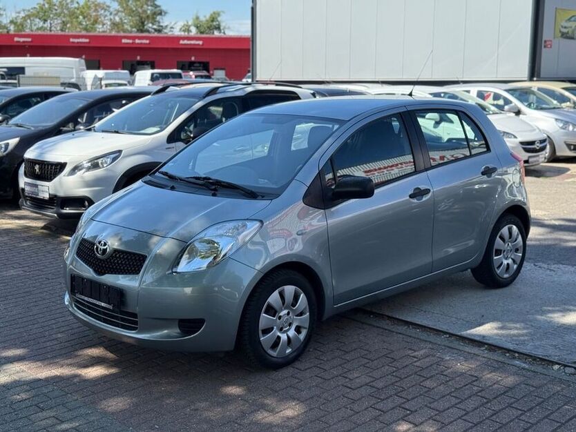 Yaris