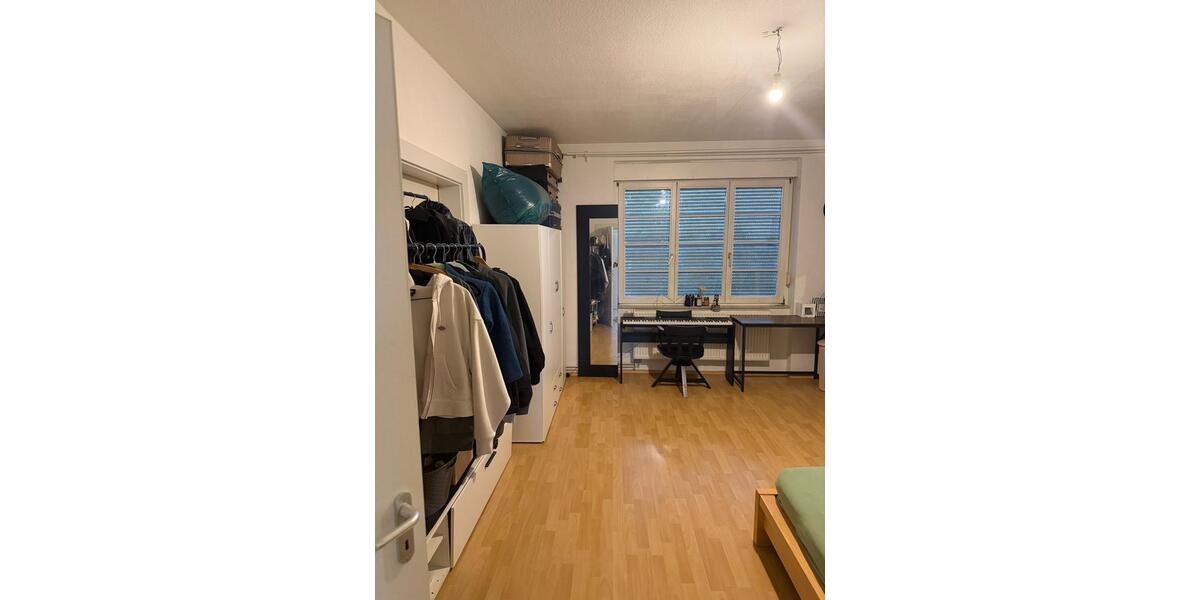 Etagenwohnung Mannheim Almenhof - 3 Zimmer, 101 m&sup2;, 1.450&euro; | Angebot:24694295