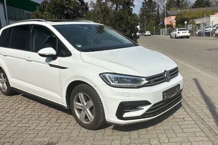 VW Touran 216.000 km 11.499 &euro; Schifferstadt 67105