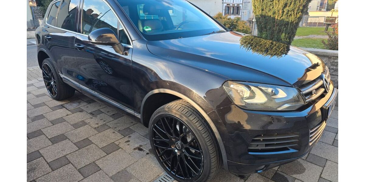 VW Touareg 225.000 km 9.999 &euro; neustadt 67435