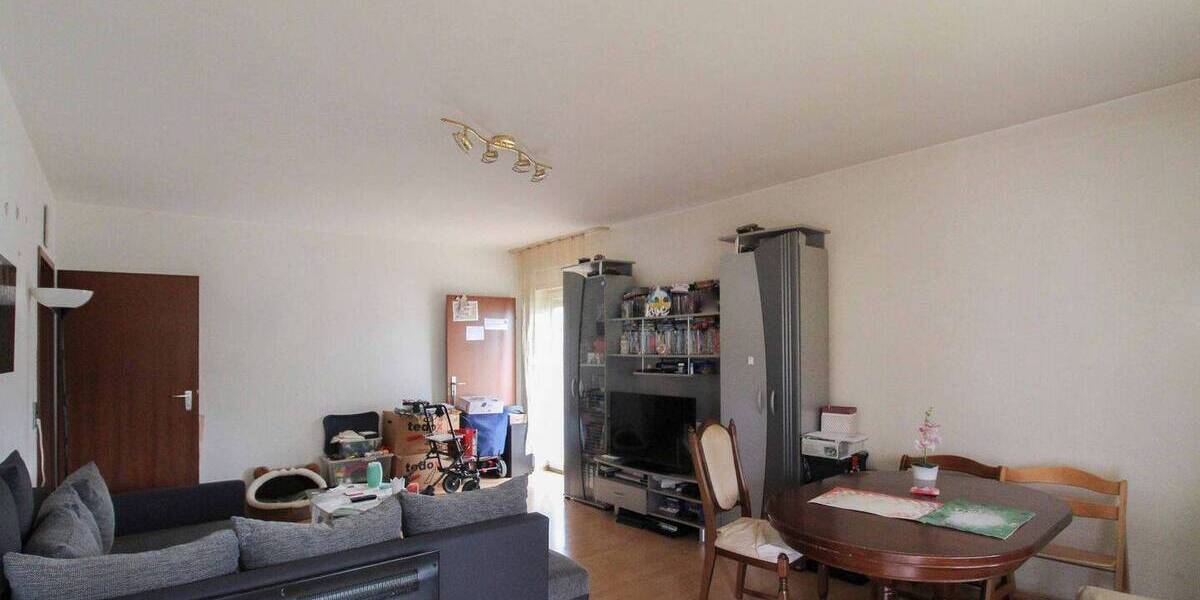 Etagenwohnung Worms Neuhausen - 3 Zimmer, 88 m&sup2;, 180.000&euro; | Angebot:26807495