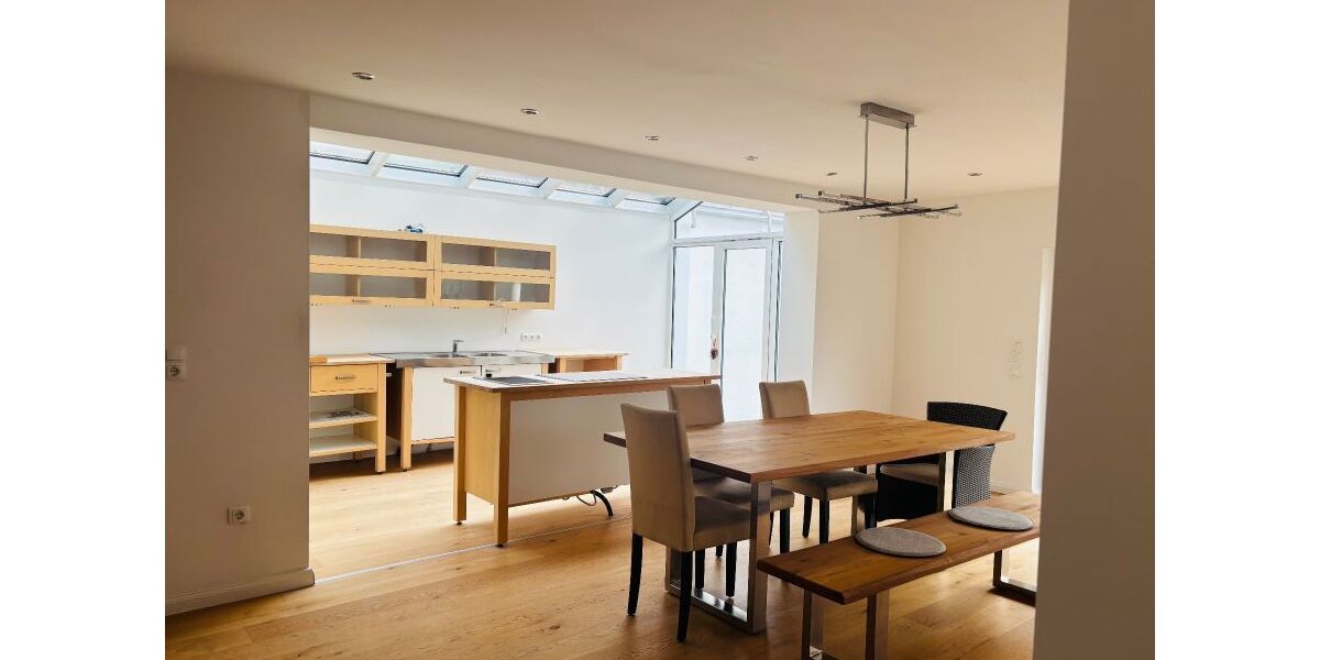 Provisionsfrei* Freistehendes Zwei-Familienhaus in bevorzugter Stadtrandlage in Viernheim - Neuzenlache von privat - Mehrfamilienhaus, Wohnhaus Viernheim | Angebot:24717370