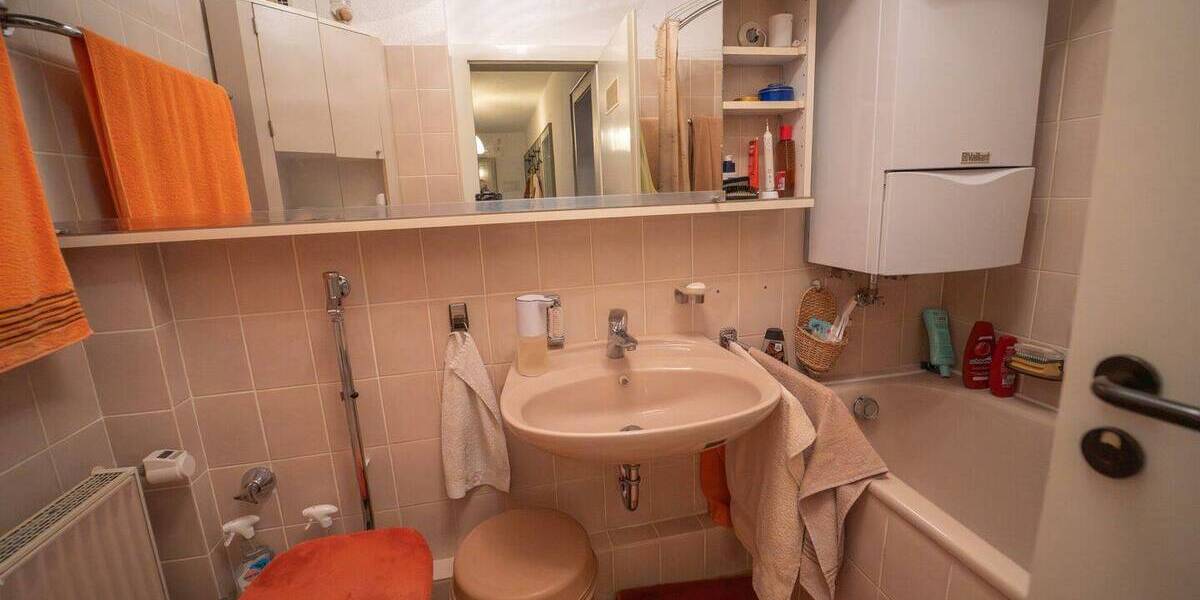 Etagenwohnung Ludwigshafen am Rhein Mitte - 4 Zimmer, 101 m&sup2;, 205.000&euro; | Angebot:26139934