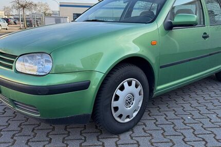 VW Golf 100.000 km 3.980 &euro; Viernheim 68519