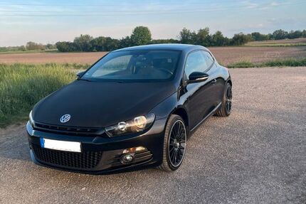 VW Scirocco 132.000 km 8.100 &euro; Oberhausen-Rheinhausen 68794