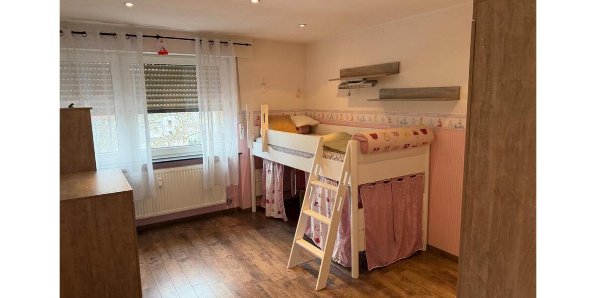 Einfamilienhaus Worms - 4.5 Zimmer, 140 m&sup2;, 1.300&euro; | Angebot:26479717