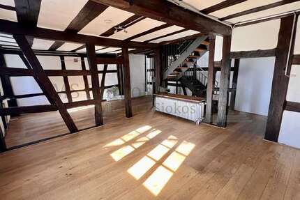 Haus Lampertheim - 6 Zimmer, 150 m&sup2;, 1.350&euro; | Angebot:27163110