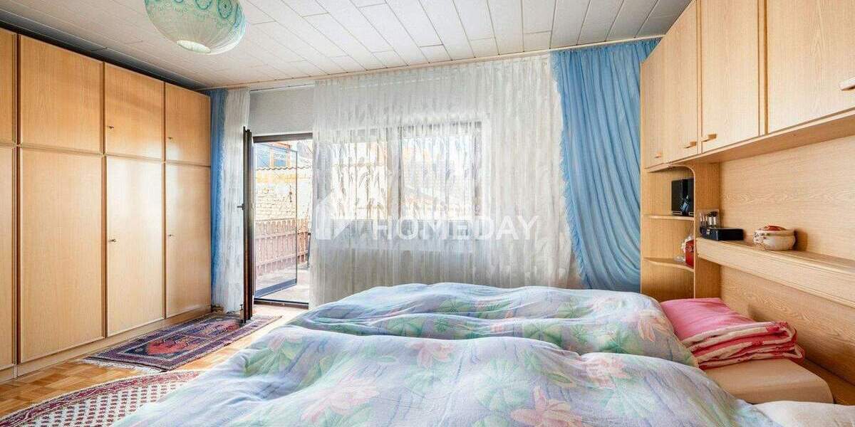 Zwei Wohneinheiten, ein Zuhause: charmantes Reihenhaus mit Anbau und vielseitigem Platzangebot in P 9 zimmer