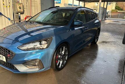 Ford Focus 66.000 km 24.350 &euro; Worms 67551