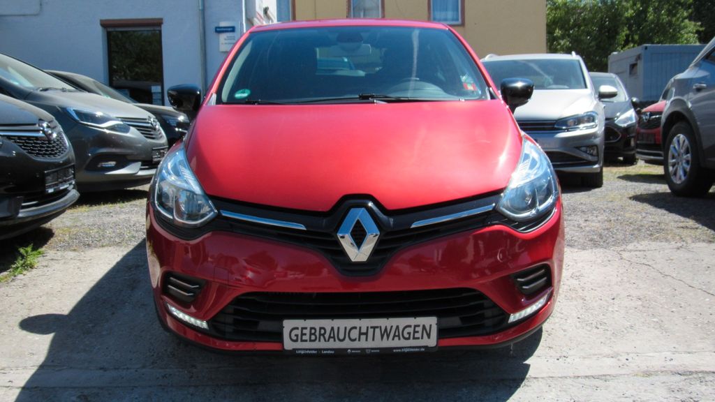 Renault Clio 66.000 km 8.978 &euro; Worms 67547