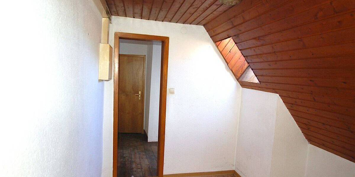 Mehrfamilienhaus, Wohnhaus Heppenheim (Bergstraße) Heppenheim - 9 Zimmer, 241 m&sup2;, 429.000&euro; | Angebot:26794550