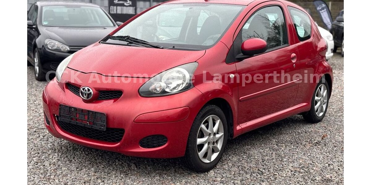 Toyota Aygo (X) 177.000 km 1.900 &euro; Lampertheim 68623