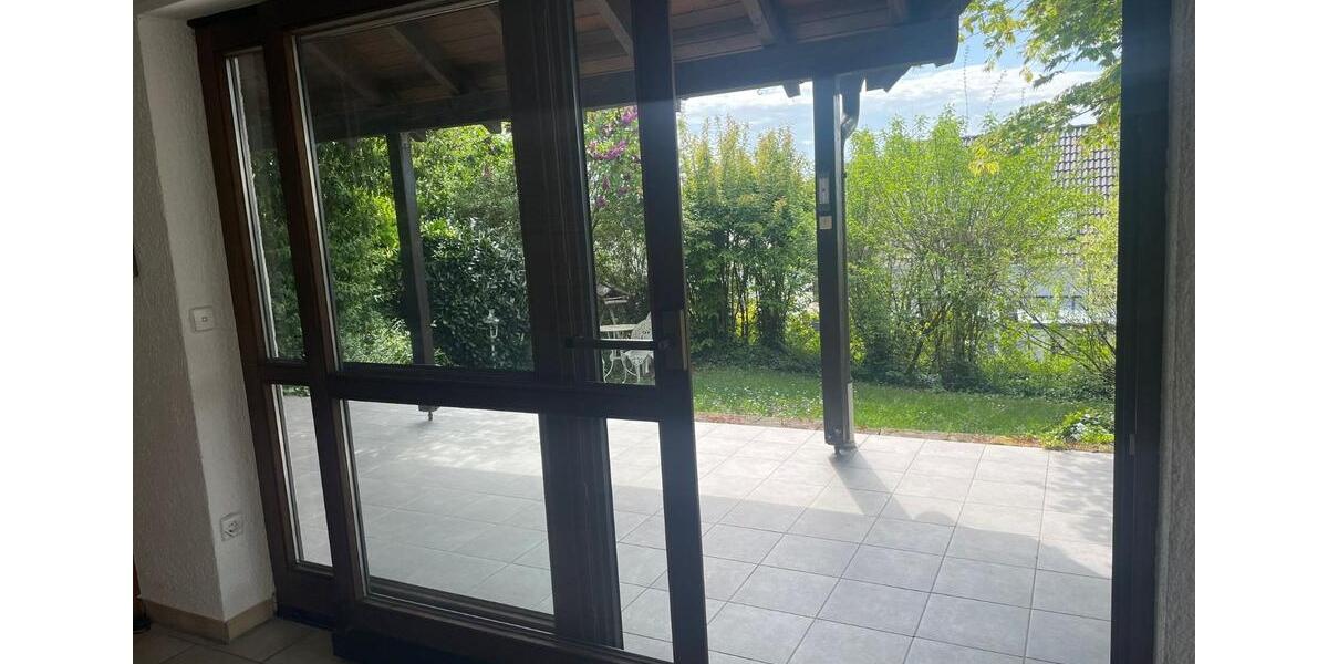 Doppelhaushälfte Leimen - 4 Zimmer, 212 m&sup2;, 1.950&euro; | Angebot:25551381