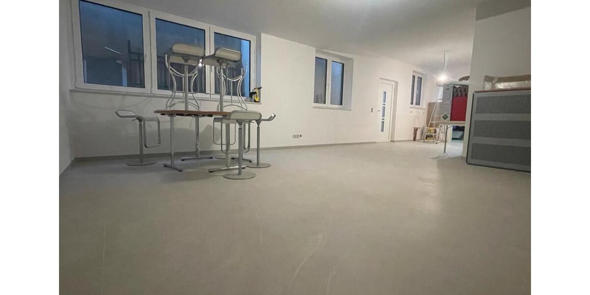 1-Zimmer-Souterrainwohnung im Neubau, ca 70qm, große Fenster 1 zimmer