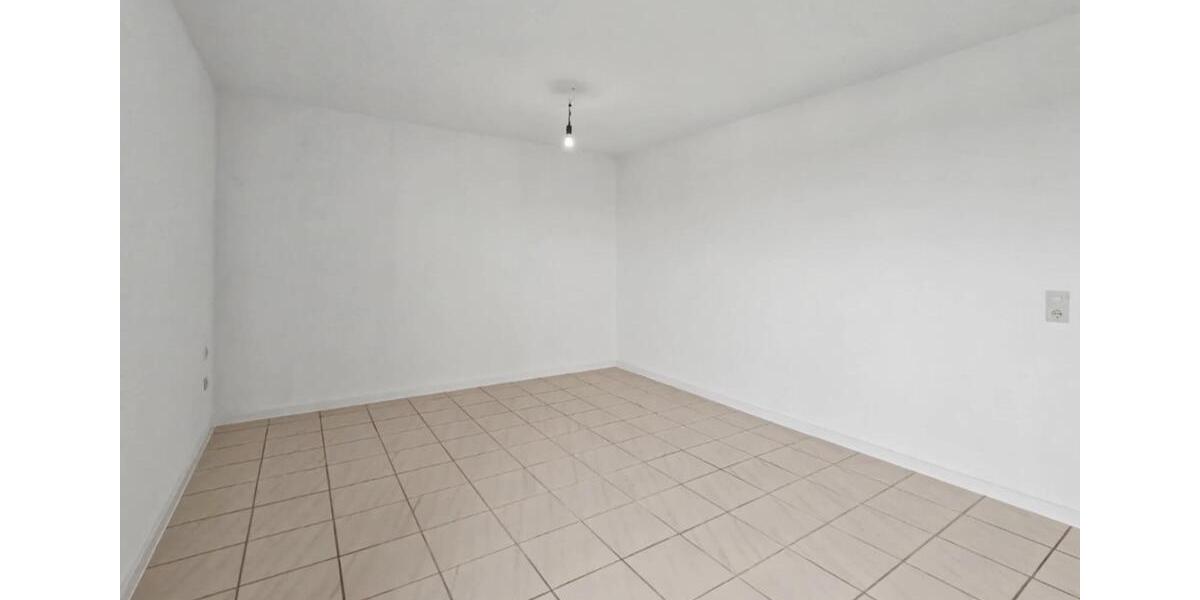 Etagenwohnung Ludwigshafen am Rhein - 4 Zimmer, 95 m&sup2;, 1.150&euro; | Angebot:25343625