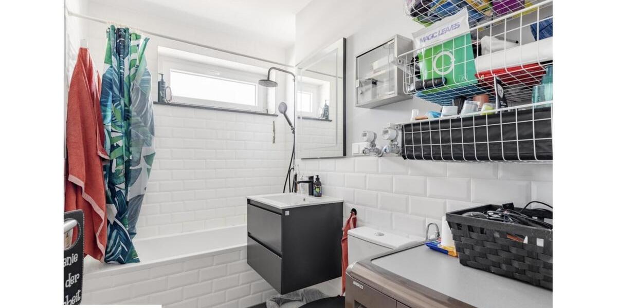 Etagenwohnung Ludwigshafen am Rhein - 4 Zimmer, 85 m&sup2;, 1.200&euro; | Angebot:26192353