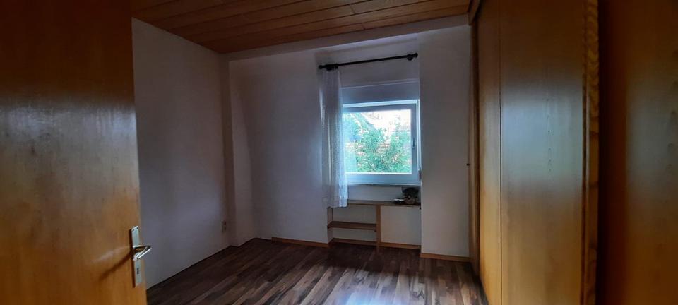 Reihenhaus in guter Lage in Weinheim zu verkaufen. 4 zimmer