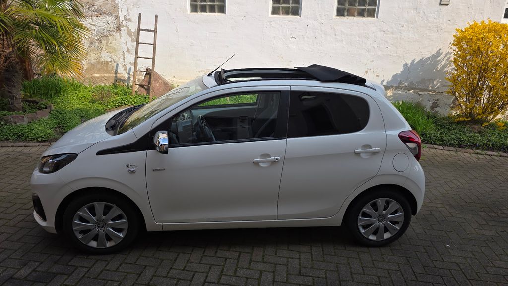 Peugeot 108 81.000 km 7.300 &euro; Harthausen 67376