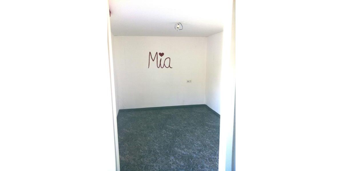 ObjNr:19624 - Gepflegtes Zweifamilienhaus als gute Kapitalanlage 5.5 zimmer