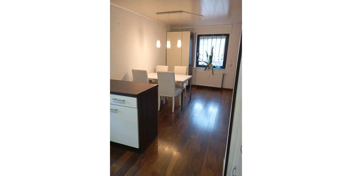 Erdgeschoßwohnung Ludwigshafen am Rhein Mundenheim - 2.5 Zimmer, 73 m&sup2;, 1.180&euro; | Angebot:24728851