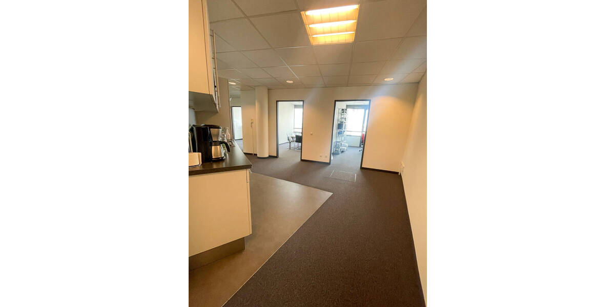 ATIK: Repräsentative Büroflächen im obersten Stockwerk mit exzellenter Aussicht - Gewerbeobjekt Ludwigshafen am Rhein Mitte | Angebot:26267240