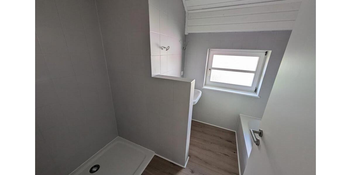 Etagenwohnung Gernsheim - 3 Zimmer, 86 m&sup2;, 319.000&euro; | Angebot:27113690
