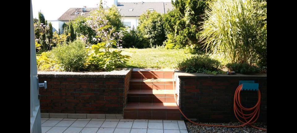 Dachgeschoßwohnung Schwetzingen - 2.5 Zimmer, 70 m&sup2;, 240.000&euro; | Angebot:24523925