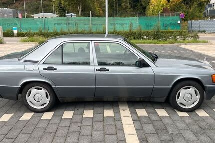 Mercedes-Benz 190 143.700 km 7.499 &euro; Bammental 69245