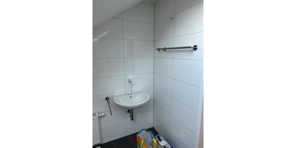 FrankenthalPfalz, moderne 3 12 Zimmer Dachwohnung 3.5 zimmer