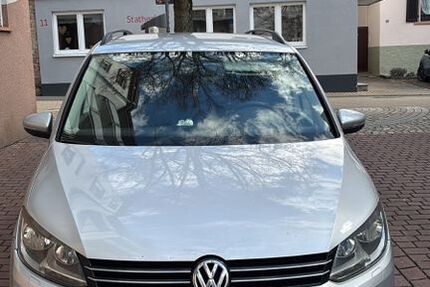 VW Touran 245.000 km 5.300 &euro; Dormagen 41540