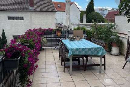 Haus Lampertheim - 10 Zimmer, 450 m&sup2;, 985.700&euro; | Angebot:25530397