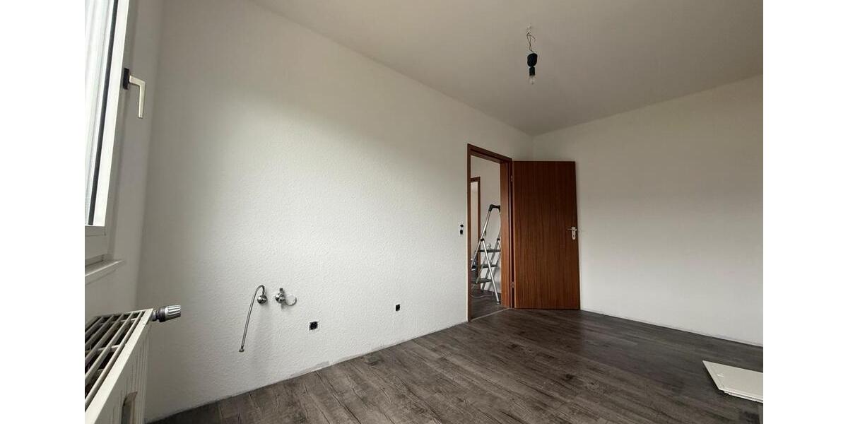 Mehrfamilienhaus, Wohnhaus Ludwigshafen am Rhein Rheingönheim - 6 Zimmer, 178 m&sup2;, 569.000&euro; | Angebot:26871417