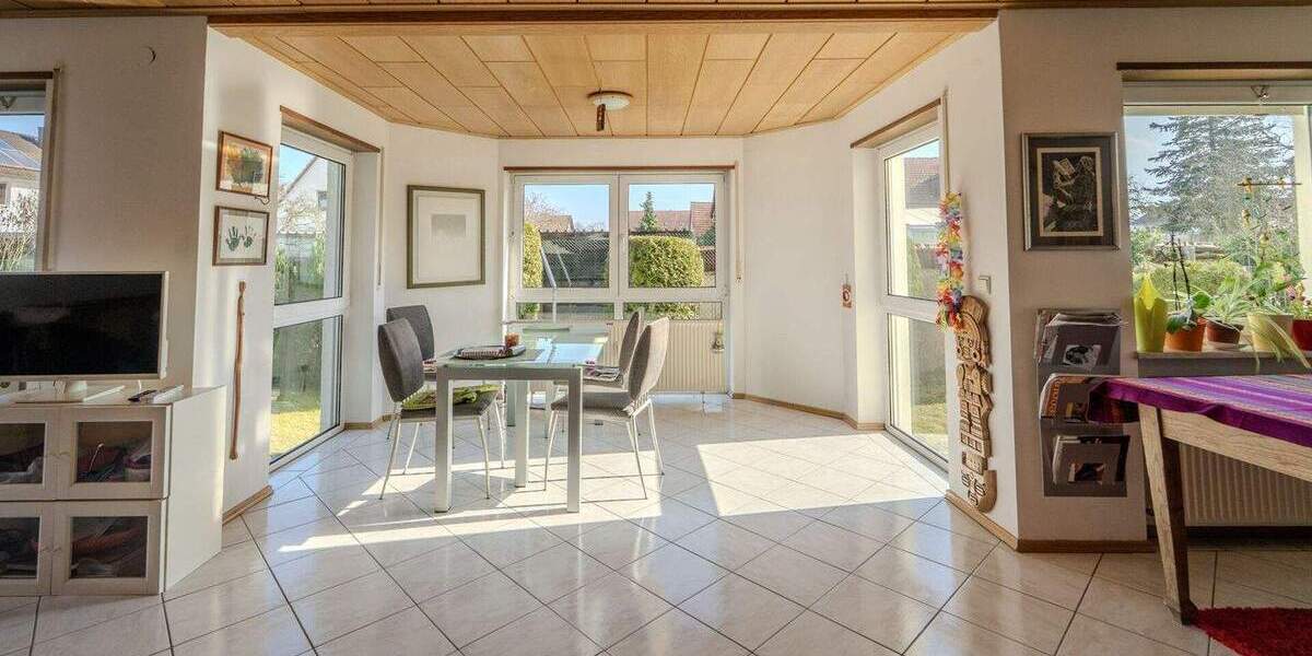 Mehrfamilienhaus, Wohnhaus Mannheim Gartenstadt - 8 Zimmer, 297 m&sup2;, 620.000&euro; | Angebot:25314235