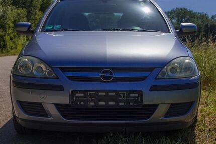 Opel Corsa 188.000 km 2.000 &euro; Römerberg 67354