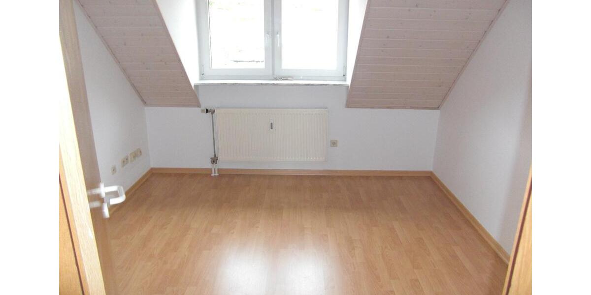 Dachgeschoßwohnung Mörlenbach - 3 Zimmer, 82 m&sup2;, 240.000&euro; | Angebot:24469846