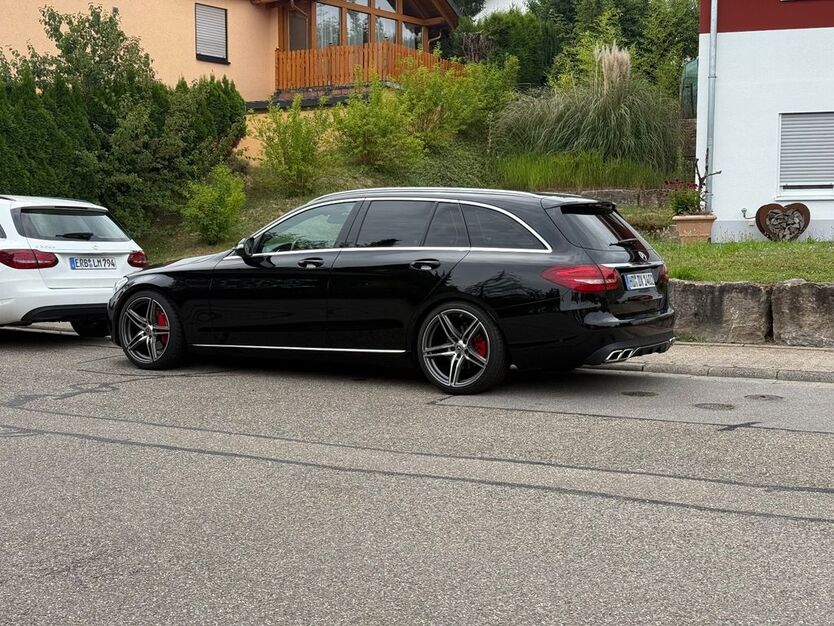 Mercedes-Benz C 250 173.523 km 18.900 € Gaiberg 69251