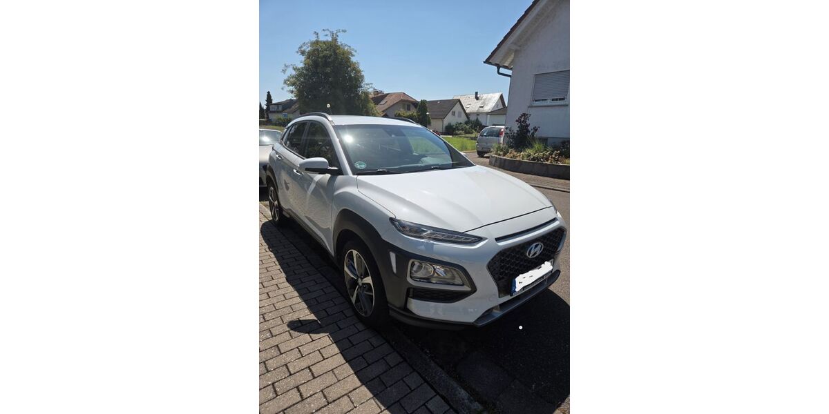 Hyundai KONA 132.608 km 10.900 &euro; Oberhausen - Rheinhausen 68794