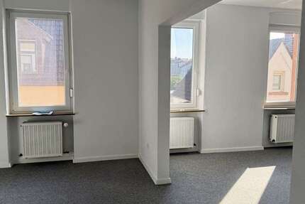 Wohnung Ludwigshafen am Rhein Ludwigshafen-Hemshof - 6 Zimmer, 170 m&sup2;, 319.000&euro; | Angebot:25414492