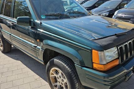 Jeep Grand Cherokee 176.155 km 3.950 &euro; Lachen-Speyerdorf 67435