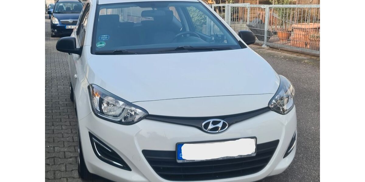 Hyundai i20 37.150 km 6.900 &euro; Ilvesheim 68549