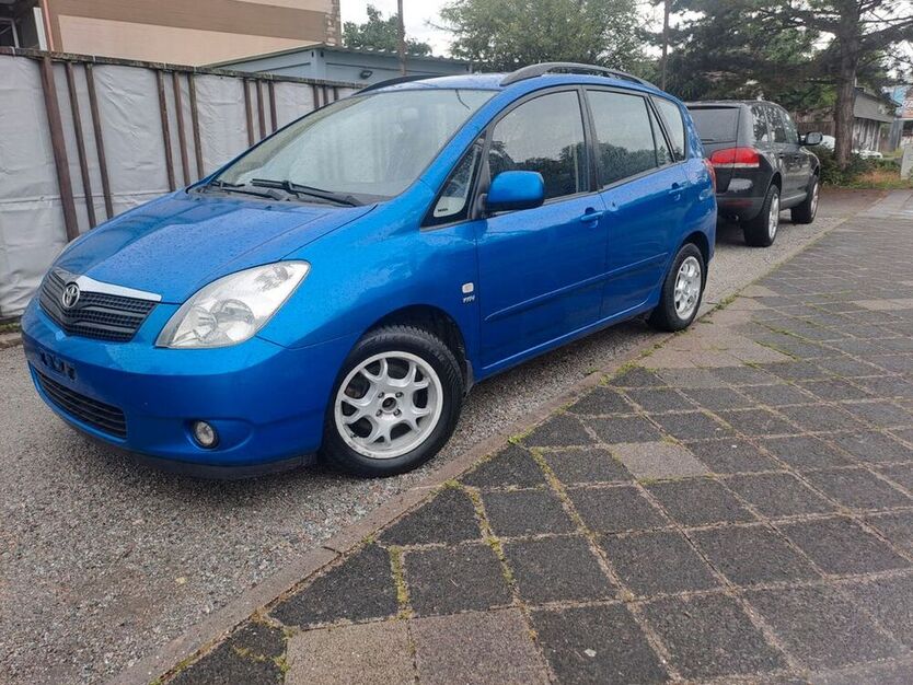 Corolla Verso