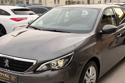 Peugeot 308 79.530 km 11.999 &euro; Mannheim 68169