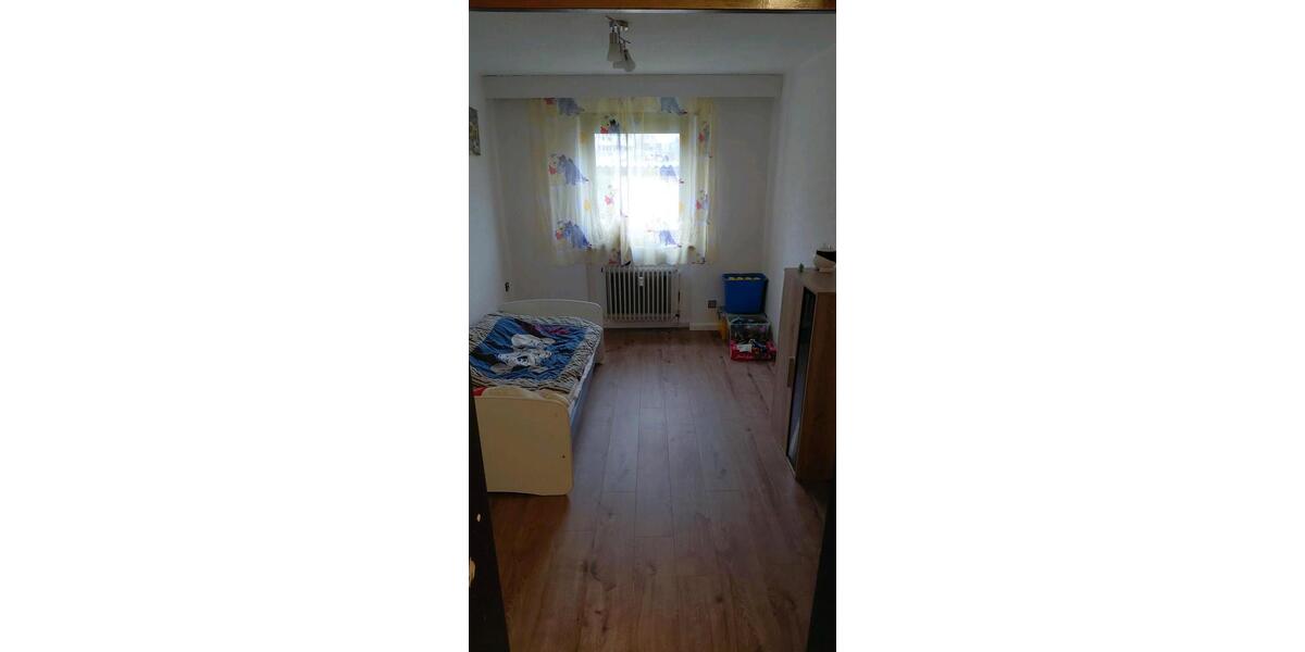 Erdgeschoßwohnung Brühl - 3 Zimmer, 83 m&sup2;, 269.000&euro; | Angebot:26069533