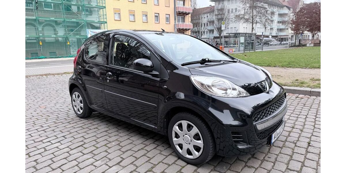 Peugeot 107 44.520 km 5.290 &euro; Worms 67549