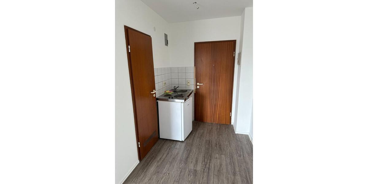 Etagenwohnung Ludwigshafen am Rhein - 1 Zimmer, 21 m&sup2;, 76.000&euro; | Angebot:25833994