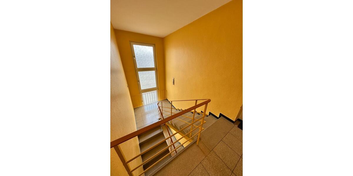 Etagenwohnung Ludwigshafen am Rhein Mundenheim - 2 Zimmer, 54 m&sup2;, 150.000&euro; | Angebot:26518010