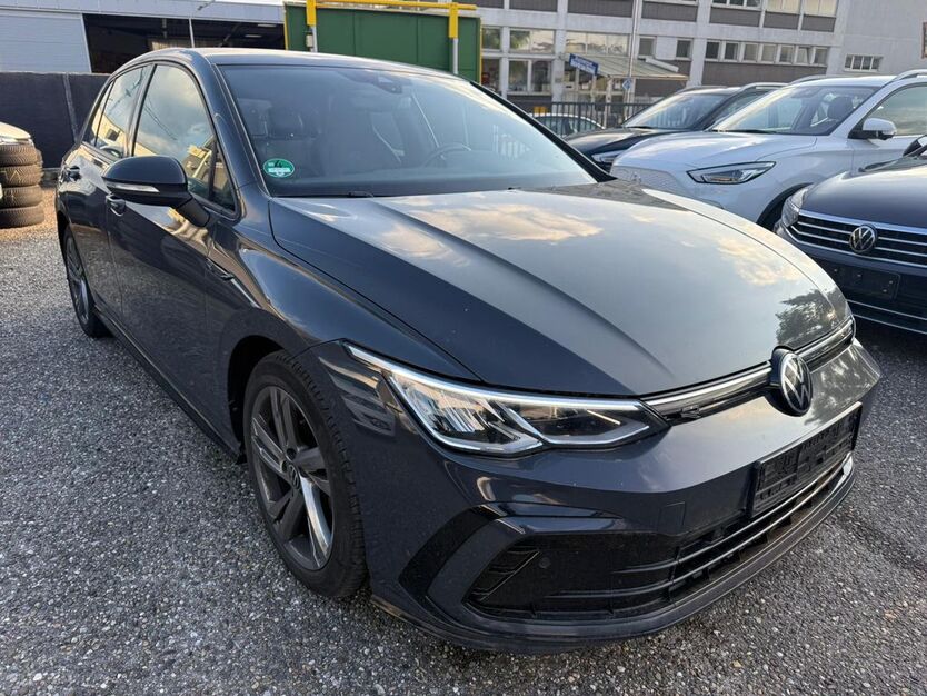 VW Golf 152.243 km 20.468 € Heidelberg 69123