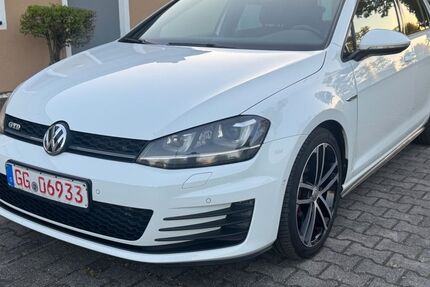 VW Golf 265.000 km 12.700 &euro; Gernsheim 64579